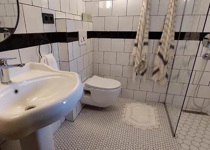 At The Heart Of - Piccolo House *