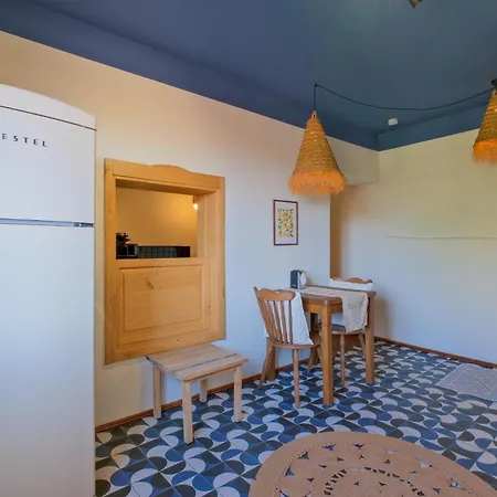 At The Heart Of - Piccolo House Сasa de vacaciones *